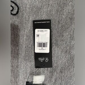 KARL LAGERFELD GREY& BLACK SCARF
